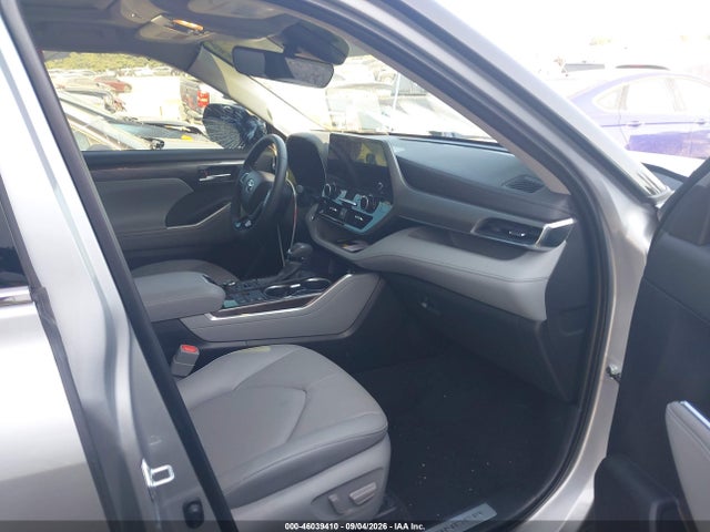 Продажа на аукционе авто 2025 Toyota Highlander Limited, vin: 5TDKDRBH9SS592907, номер лота: 46039410