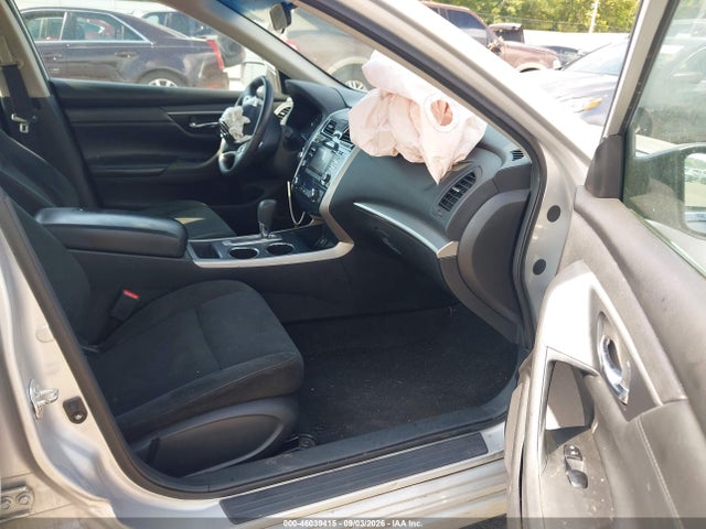 2015 Nissan Altima 2.5 Sv მანქანა იყიდება აუქციონზე, vin: 1N4AL3AP9FC475880, აუქციონის ნომერი: 46039415