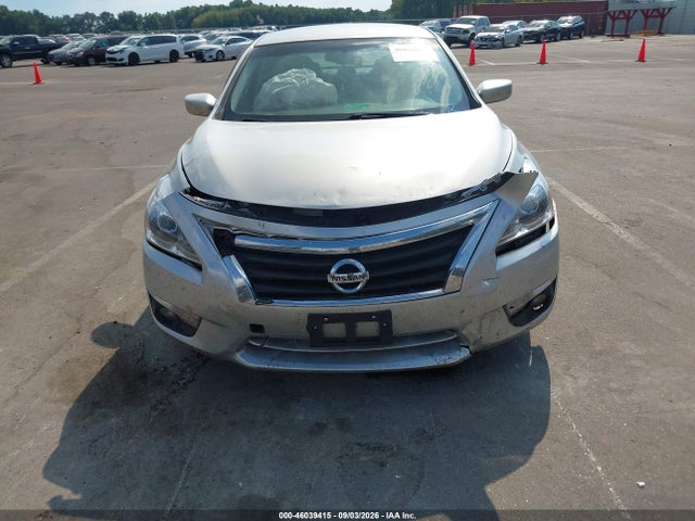 2015 Nissan Altima 2.5 Sv მანქანა იყიდება აუქციონზე, vin: 1N4AL3AP9FC475880, აუქციონის ნომერი: 46039415