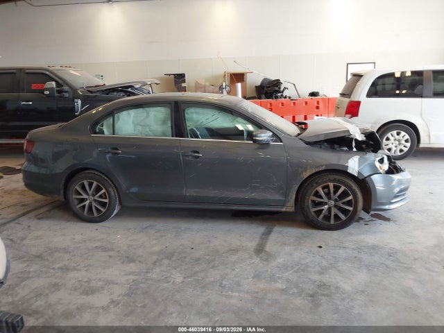 Aukcja sprzedaży 2017 Volkswagen Jetta 1.4t Se, vin: 3VWDB7AJXHM301070, numer aukcji: 46039416