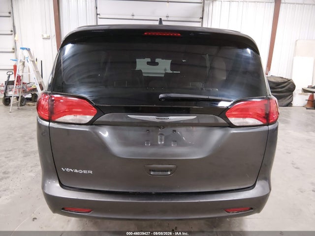46039427 :رقم المزاد ، 2C4RC1DG0MR518942 vin ، 2021 Chrysler Voyager Lxi مزاد بيع