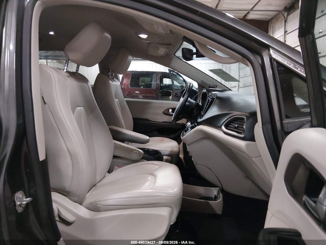 46039427 :رقم المزاد ، 2C4RC1DG0MR518942 vin ، 2021 Chrysler Voyager Lxi مزاد بيع