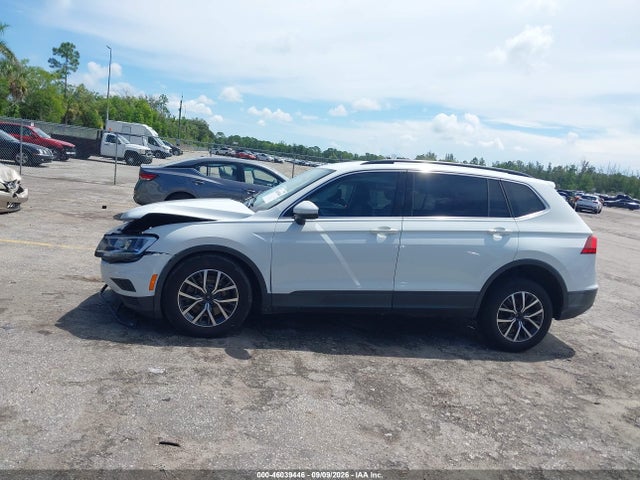Продажа на аукционе авто 2019 Volkswagen Tiguan 2.0t Se/2.0t Sel/2.0t Sel R-line/2.0t Sel R-line Black, vin: 3VV3B7AX6KM056750, номер лота: 46039446