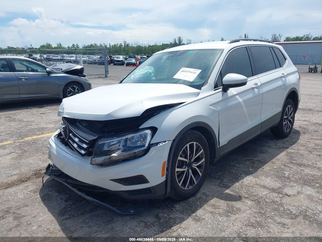 Продажа на аукционе авто 2019 Volkswagen Tiguan 2.0t Se/2.0t Sel/2.0t Sel R-line/2.0t Sel R-line Black, vin: 3VV3B7AX6KM056750, номер лота: 46039446