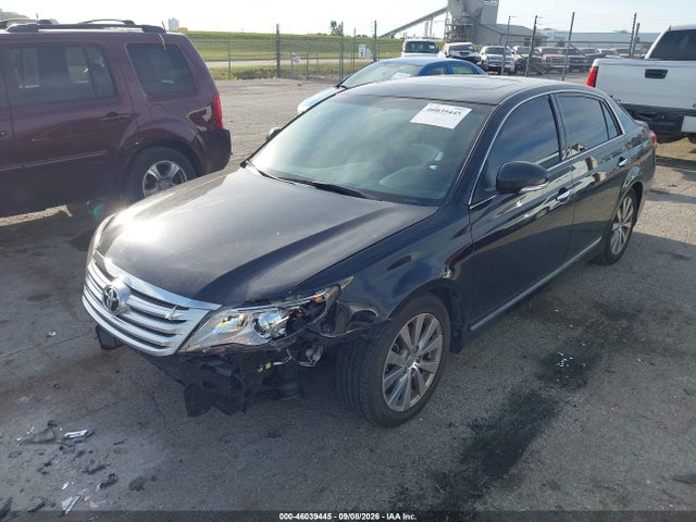 2011 Toyota Avalon Limited მანქანა იყიდება აუქციონზე, vin: 4T1BK3DB7BU393597, აუქციონის ნომერი: 46039445