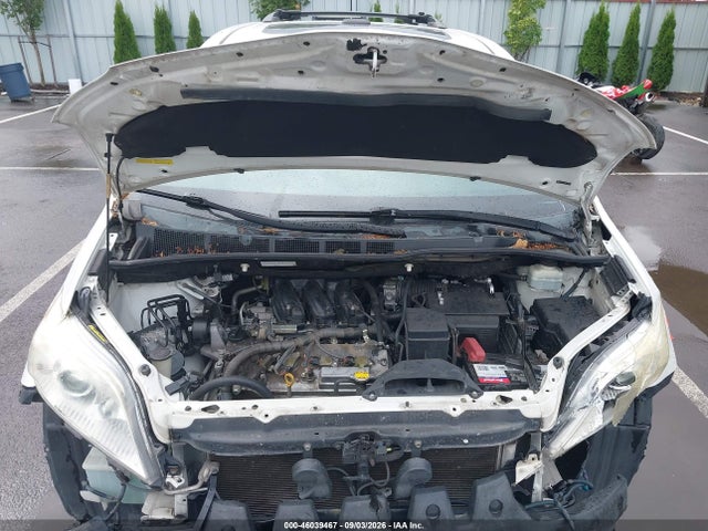 46039467 :رقم المزاد ، 5TDYK3DC3BS020262 vin ، 2011 Toyota Sienna Ltd مزاد بيع