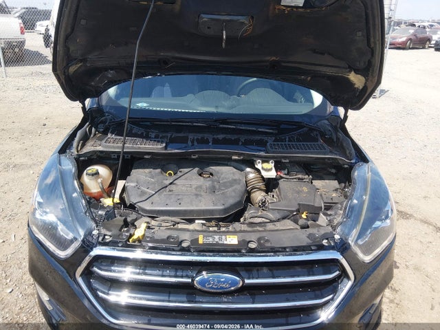 46039474 :رقم المزاد ، 1FMCU0G91HUE30044 vin ، 2017 Ford Escape Se مزاد بيع
