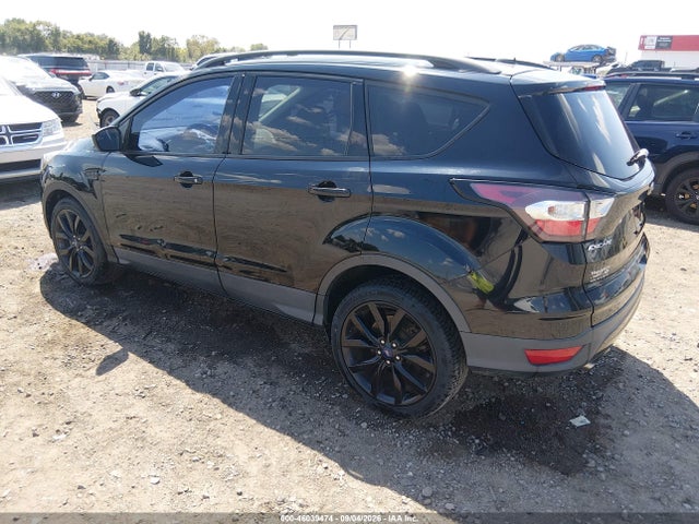 46039474 :رقم المزاد ، 1FMCU0G91HUE30044 vin ، 2017 Ford Escape Se مزاد بيع