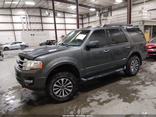 Ford Expedition Xlt 2015 1FMJU1JT6FEF06902 Image 2