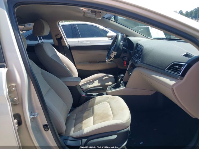 2017 Hyundai Elantra Se მანქანა იყიდება აუქციონზე, vin: KMHD74LF6HU095622, აუქციონის ნომერი: 46039496