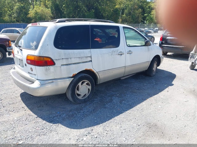 Aukcja sprzedaży 2000 Toyota Sienna Xle, vin: 4T3ZF13C3YU225893, numer aukcji: 46039523