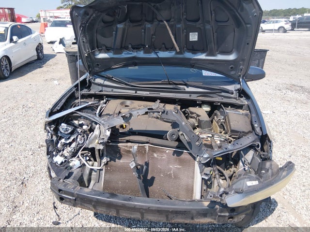 46039607 :رقم المزاد ، 2T1BURHE9FC341106 vin ، 2015 Toyota Corolla Le Plus مزاد بيع