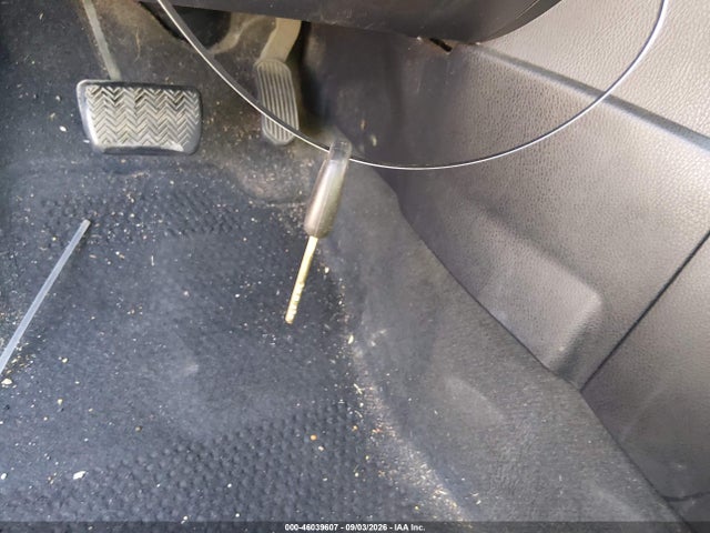 46039607 :رقم المزاد ، 2T1BURHE9FC341106 vin ، 2015 Toyota Corolla Le Plus مزاد بيع