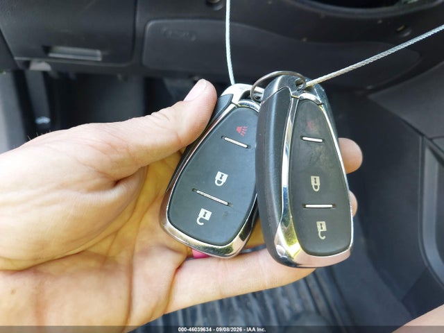 46039634 :رقم المزاد ، 1G1JC6SB2J4110743 vin ، 2018 Chevrolet Sonic Lt Manual مزاد بيع