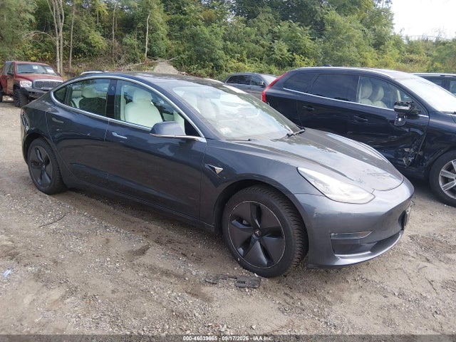Продаж на аукціоні авто 2018 Tesla Model 3 Long Range/performance, vin: 5YJ3E1EB2JF100506, номер лоту: 46039665