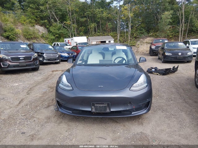 Продаж на аукціоні авто 2018 Tesla Model 3 Long Range/performance, vin: 5YJ3E1EB2JF100506, номер лоту: 46039665