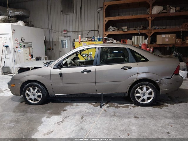 2005 Ford Focus Zx4 მანქანა იყიდება აუქციონზე, vin: 1FAFP34N05W272359, აუქციონის ნომერი: 46039681