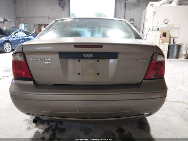 2005 Ford Focus Zx4 მანქანა იყიდება აუქციონზე, vin: 1FAFP34N05W272359, აუქციონის ნომერი: 46039681