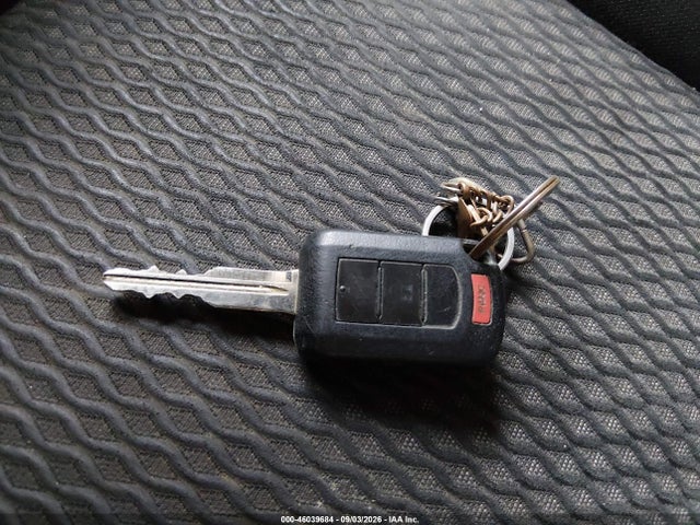 2019 Mitsubishi Outlander Es მანქანა იყიდება აუქციონზე, vin: JA4AZ3A37KZ004639, აუქციონის ნომერი: 46039684