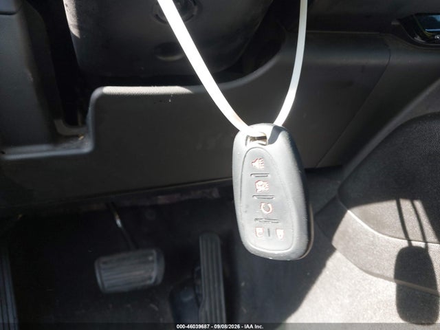 46039687 :رقم المزاد ، 1G1FB1RX6H0190692 vin ، 2017 Chevrolet Camaro 1lt مزاد بيع