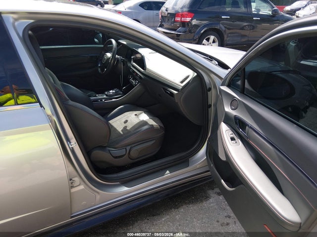 2021 Hyundai Sonata N Line მანქანა იყიდება აუქციონზე, vin: 5NPEK4JC8MH123182, აუქციონის ნომერი: 46039737