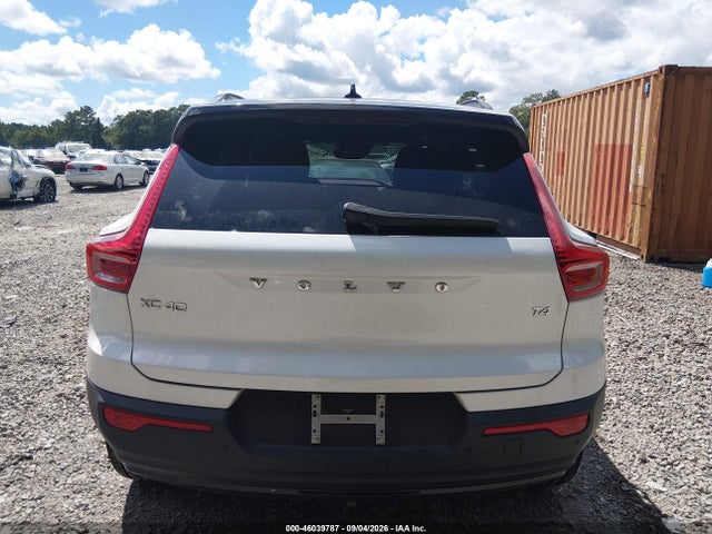2021 Volvo Xc40 T4 R-design მანქანა იყიდება აუქციონზე, vin: YV4AC2HM3M2507982, აუქციონის ნომერი: 46039787