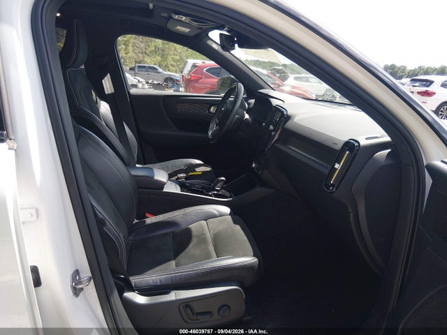 2021 Volvo Xc40 T4 R-design მანქანა იყიდება აუქციონზე, vin: YV4AC2HM3M2507982, აუქციონის ნომერი: 46039787