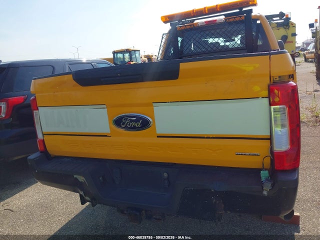 46039795 :رقم المزاد ، 1FT7W2B6XHEF40979 vin ، 2017 Ford F-250 Xl مزاد بيع