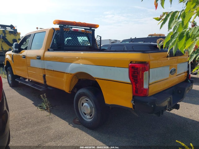 46039795 :رقم المزاد ، 1FT7W2B6XHEF40979 vin ، 2017 Ford F-250 Xl مزاد بيع