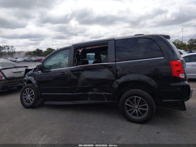 Продаж на аукціоні авто 2017 Dodge Grand Caravan Sxt, vin: 2C4RDGCG3HR807126, номер лоту: 46039809
