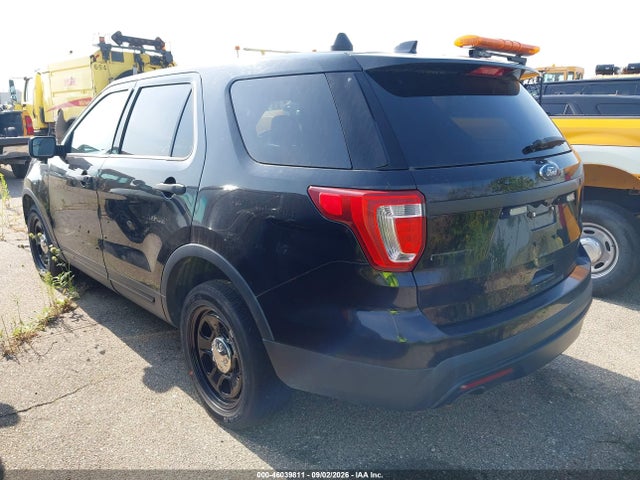 46039811 :رقم المزاد ، 1FM5K8AR7HGC34999 vin ، 2017 Ford Utility Police Interceptor مزاد بيع