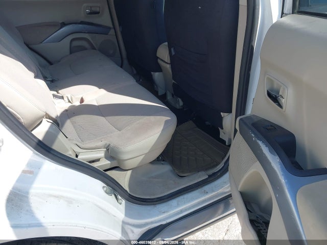 2009 Mitsubishi Outlander Se მანქანა იყიდება აუქციონზე, vin: JA4MT31W09Z003299, აუქციონის ნომერი: 46039812