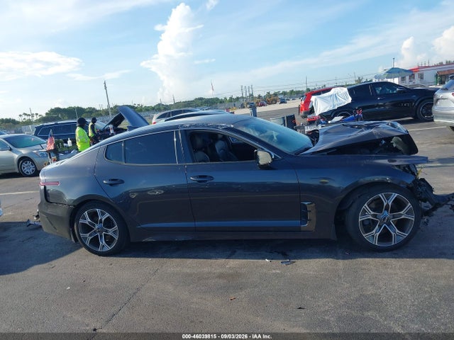 2021 Kia Stinger Gt-line მანქანა იყიდება აუქციონზე, vin: KNAE15LA7M6097864, აუქციონის ნომერი: 46039815