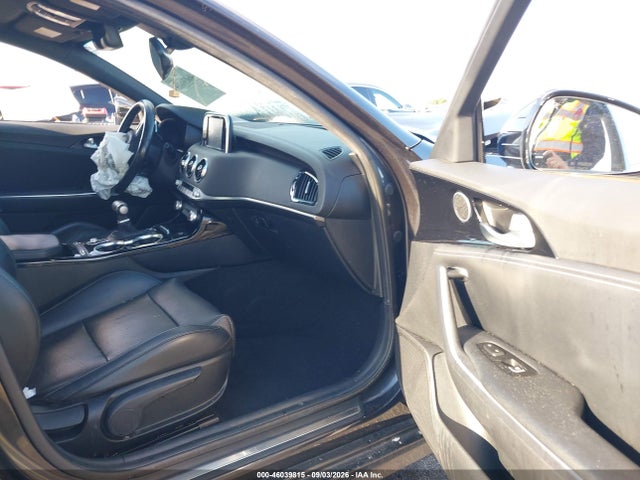 2021 Kia Stinger Gt-line მანქანა იყიდება აუქციონზე, vin: KNAE15LA7M6097864, აუქციონის ნომერი: 46039815