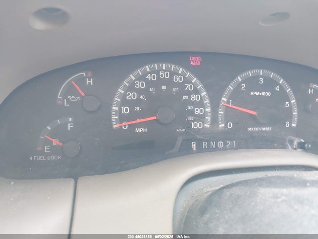 46039855 :رقم المزاد ، 1FTRX18L0YNB82823 vin ، 2000 Ford F-150 Lariat/work Series/xl/xlt مزاد بيع