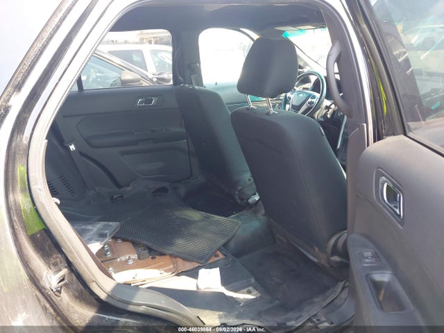 46039864 :رقم المزاد ، 1FM5K8AR0EGB38062 vin ، 2014 Ford Utility Police Interceptor مزاد بيع
