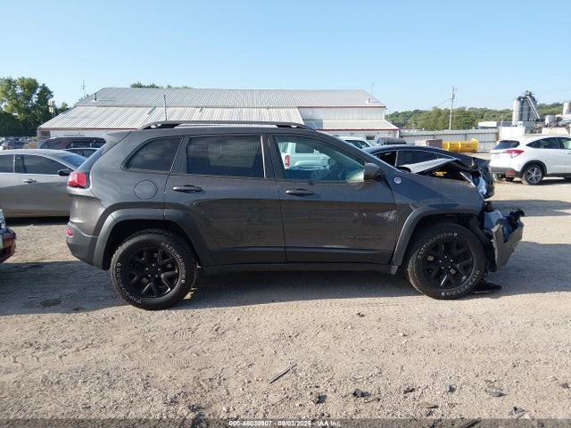 2015 Jeep Cherokee Trailhawk მანქანა იყიდება აუქციონზე, vin: 1C4PJMBS4FW538529, აუქციონის ნომერი: 46039907