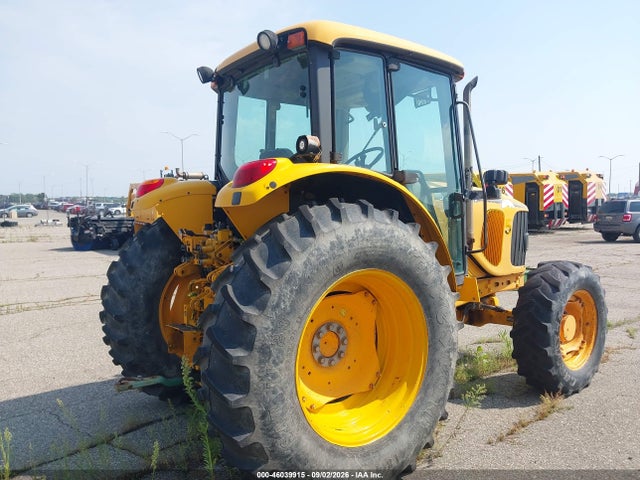 Продажа на аукционе авто 2000 John Deere Tractor, vin: L06415B453292, номер лота: 46039915