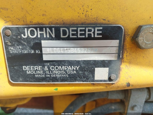 Продажа на аукционе авто 2000 John Deere Tractor, vin: L06415B453292, номер лота: 46039915