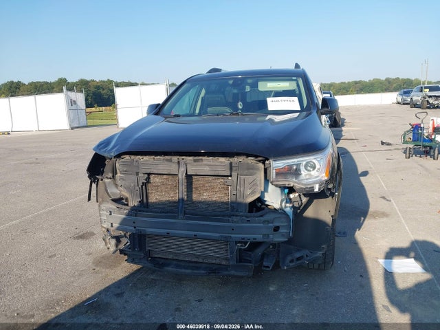 46039918 :رقم المزاد ، 1GKKNPLS0HZ320737 vin ، 2017 Gmc Acadia Denali مزاد بيع