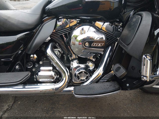 Harley-Davidson Flhtcu Ultra Classic Electra Gld 2014 1HD1FCM1XEB700237 Image 8