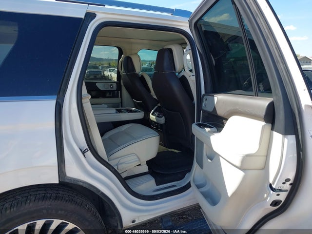 Продаж на аукціоні авто 2018 Lincoln Navigator Black Label, vin: 5LMJJ2TT7JEL03499, номер лоту: 46039999