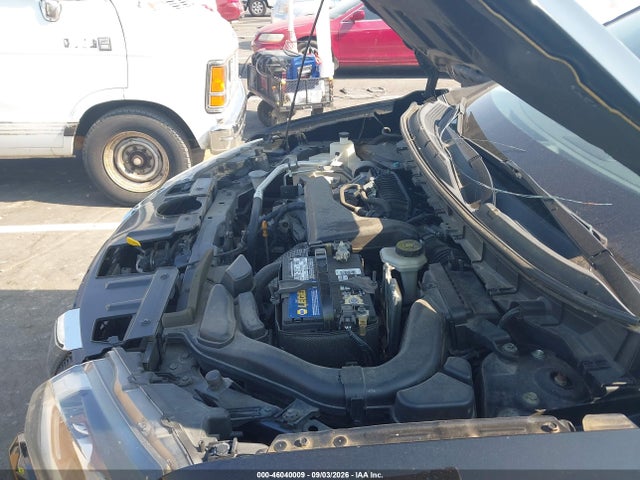 46040009 :رقم المزاد ، JN8AT2MT0HW152644 vin ، 2017 Nissan Rogue Sl مزاد بيع