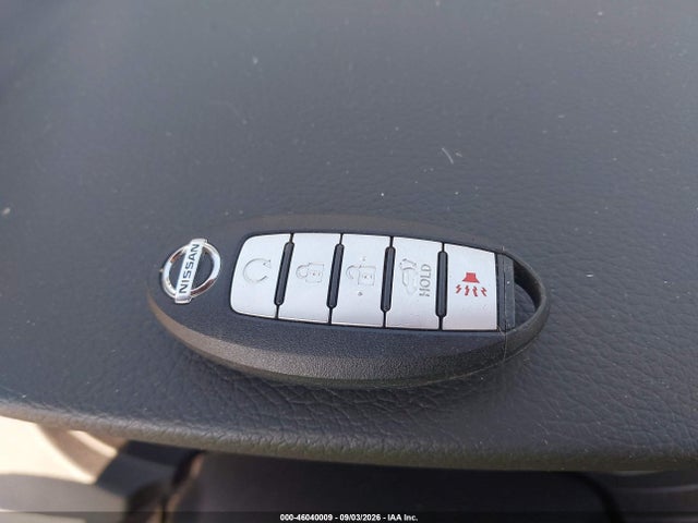 46040009 :رقم المزاد ، JN8AT2MT0HW152644 vin ، 2017 Nissan Rogue Sl مزاد بيع