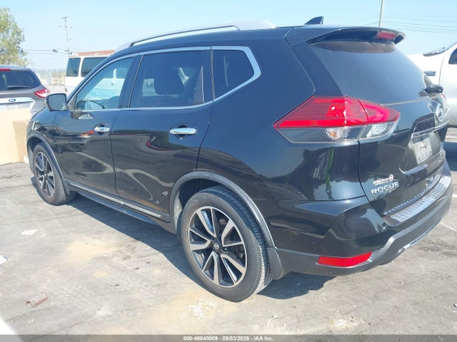 46040009 :رقم المزاد ، JN8AT2MT0HW152644 vin ، 2017 Nissan Rogue Sl مزاد بيع