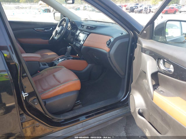 46040009 :رقم المزاد ، JN8AT2MT0HW152644 vin ، 2017 Nissan Rogue Sl مزاد بيع