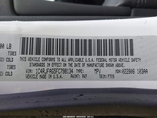 2015 Jeep Grand Cherokee Laredo მანქანა იყიდება აუქციონზე, vin: 1C4RJFAG5FC798134, აუქციონის ნომერი: 46040026