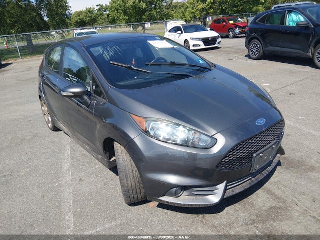 46040035 :رقم المزاد ، 3FADP4GX4HM136752 vin ، 2017 Ford Fiesta St مزاد بيع