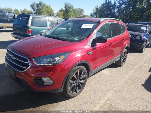 Продажа на аукционе авто 2018 Ford Escape Se, vin: 1FMCU9GD4JUA85140, номер лота: 46040046