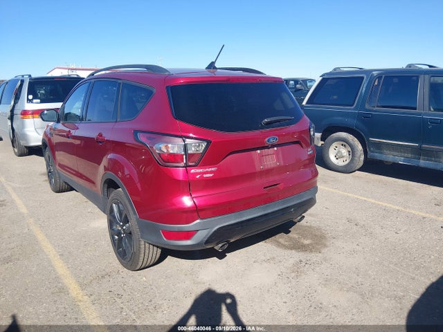 Продажа на аукционе авто 2018 Ford Escape Se, vin: 1FMCU9GD4JUA85140, номер лота: 46040046